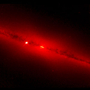 NICMOS finds a golden ring at the heart of a galaxy (NICMOS image)