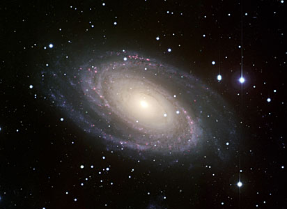 Grand Spiral Messier 81 (ground-based)