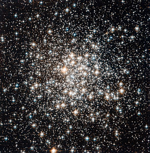 An audience of stellar flashbulbs