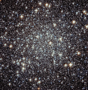 The crammed centre of Messier 22