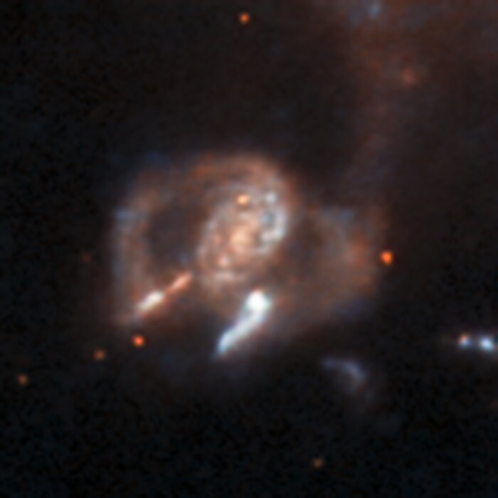An anomaly from Hubble’s archive — Unknown object