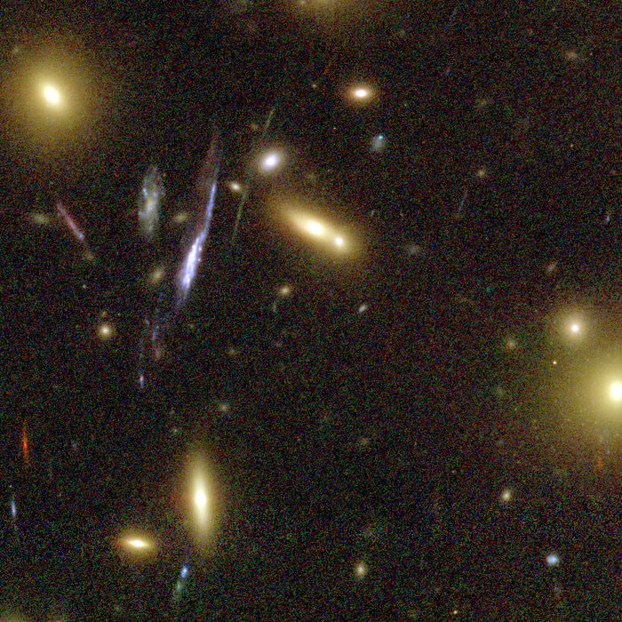 Galaxy Cluster Abell 1689 Details