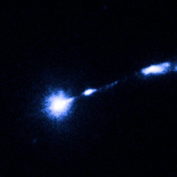 M87 nucleus and bright knot