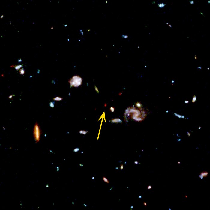 Faint Galaxy in the Hubble Deep Field