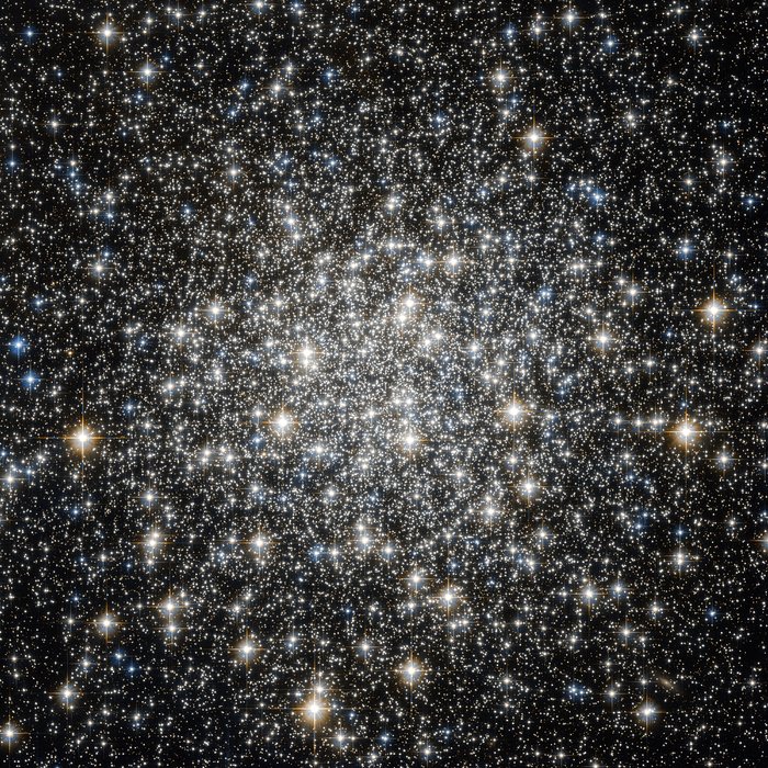 Globular cluster M 10