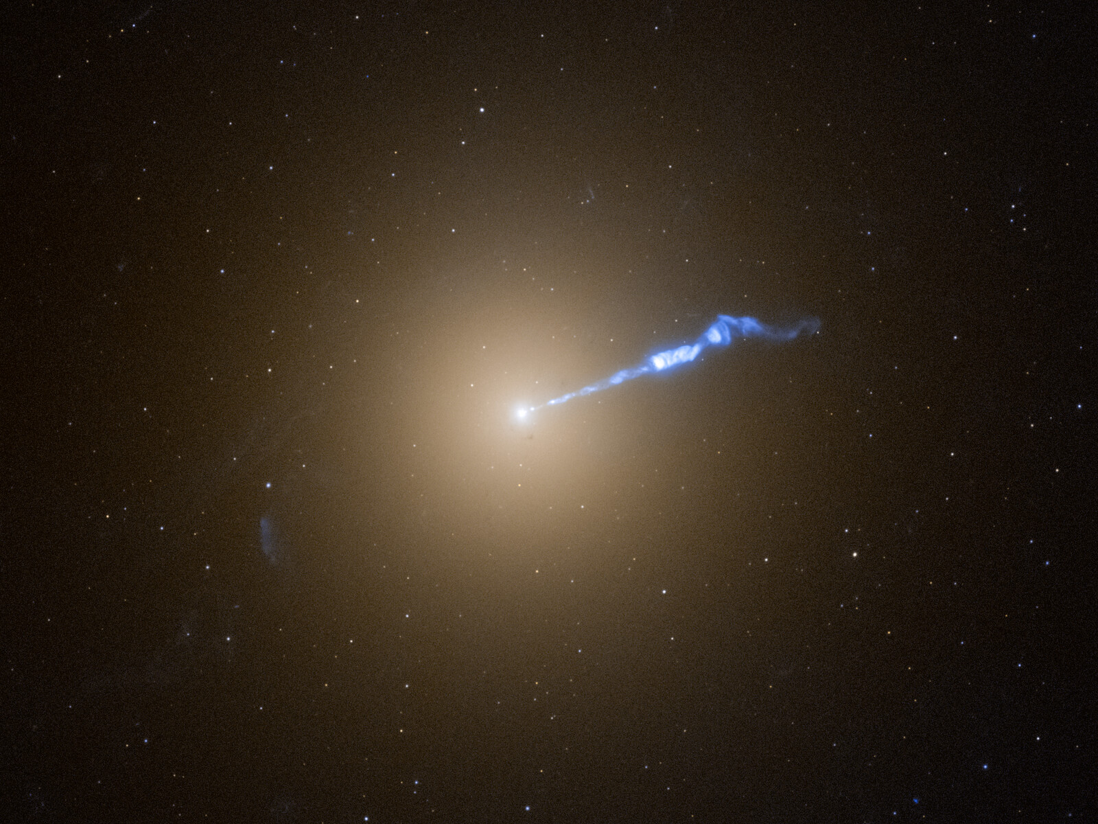 M87 | ESA/Hubble