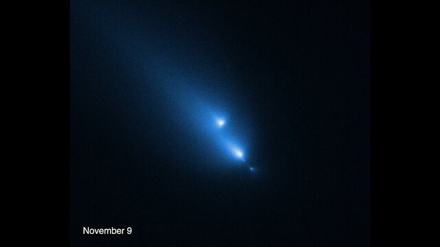 Animation: Fragmenting comet C/2025 K1 (ATLAS)