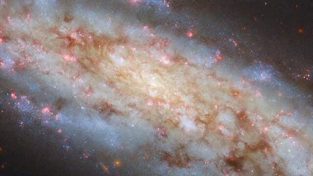 Pan video: NGC 3511